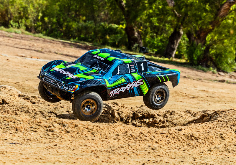 Traxxas Slash 4x4 Ultimate Short Course Truck w/ 3S LiPo Combo