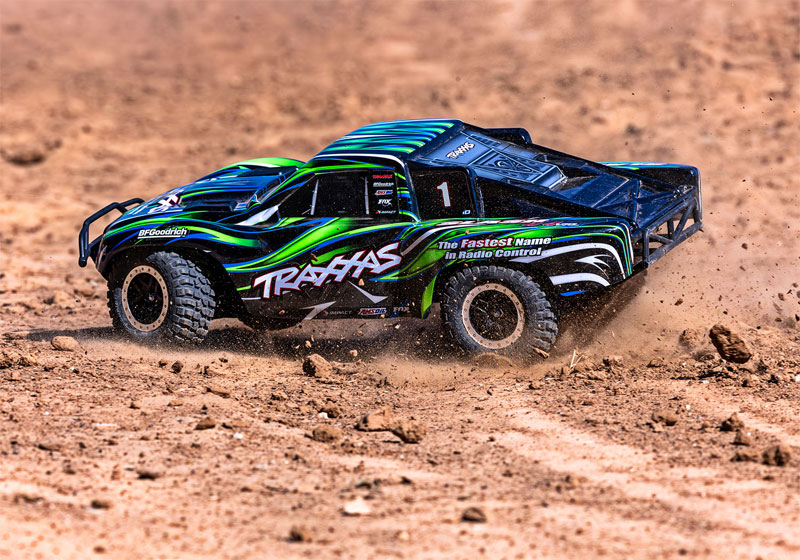 Traxxas Slash 4x4 VXL Heavy Duty Brushless RTR Short Course RC Truck LiPo Combo