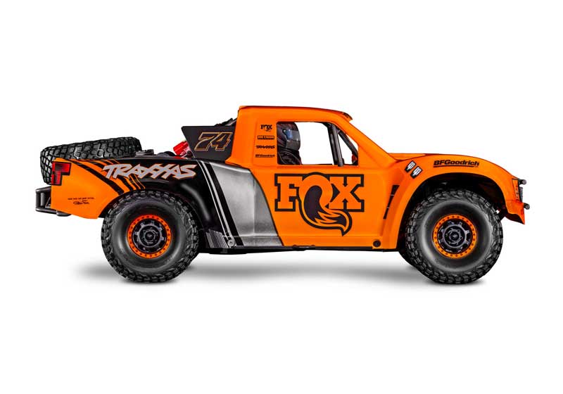 Traxxas Unlimited Desert Racer UDR 4WD Off-Road RC Truck with LED Lights (85086-4)