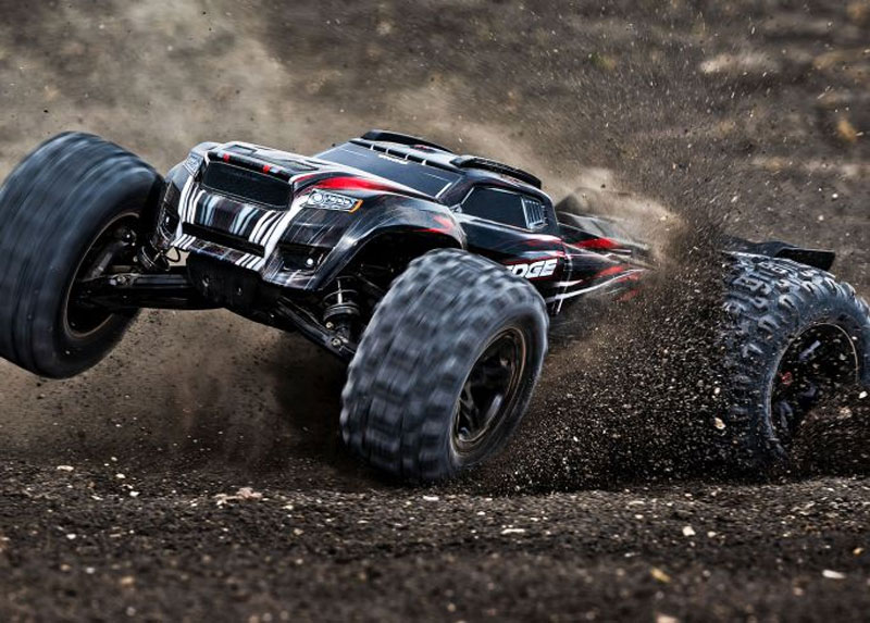 Traxxas Sledge 6S 4WD with Belted Tires Brushless RTR Monster Truck w/6S LiPo & Dual Charger Combo